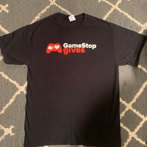 GameStop Tee size M